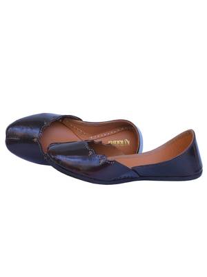 Blue solid leather juttis 2