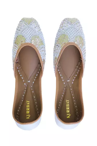 White sequin embroidered leather juttis