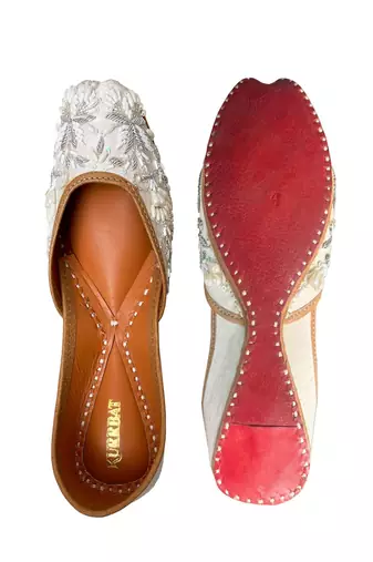 White floral embroidered Leather juttis