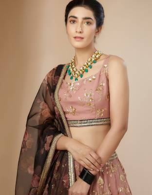 Pink zari Embroidered Lehenga Set 3