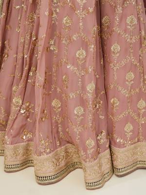 Pink zari Embroidered Lehenga Set 4