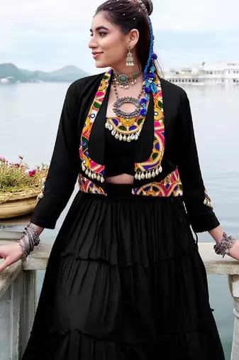 navratri Black embroidered lehenga Set