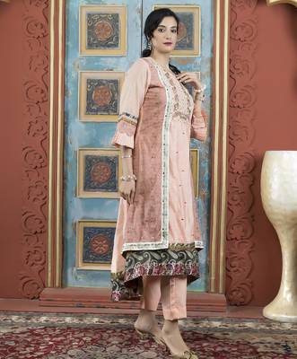 Peach embroidered silk asymmetrical kurta 3