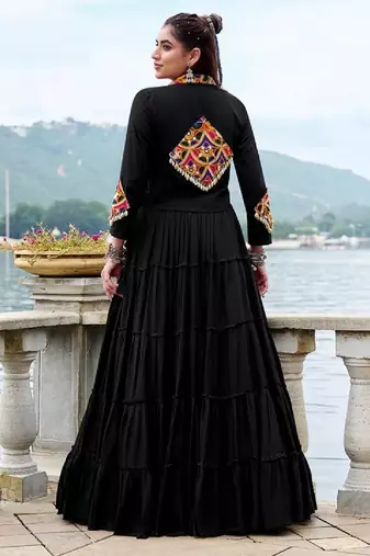 navratri Black embroidered lehenga Set