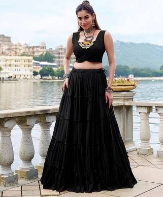 navratri Black embroidered lehenga Set 4