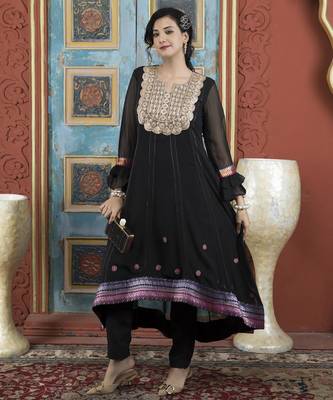 Black embroidered georgette asymmetrical kurta 2