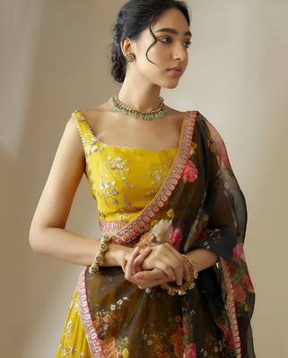 Yellow zari Embroidered Lehenga Set 4