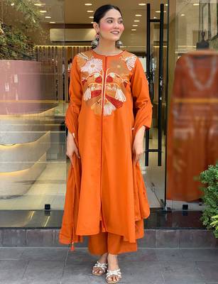 Orange chanderi silk heavy thread embroidery work kurta pant set 1