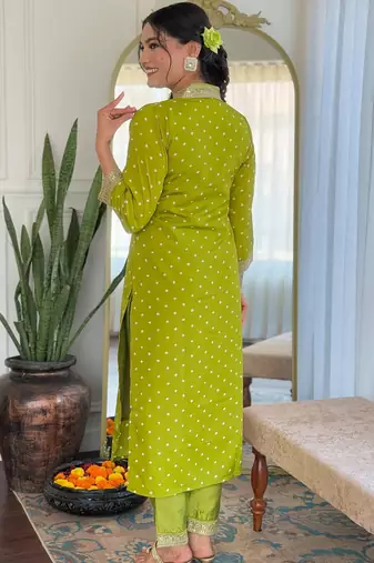 Lime muslin silk print with thread embroidery work kurta pant set