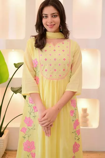 Yellow parampara silk heavy thread embroidery work kurta pant set
