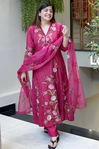 Rani pink chanderi silk heavy thread embroidery work kurta pant set