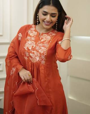 Orange chinon heavy thread embroidery work kurta pant set 3