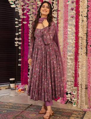 Onion rayon foil print kurta pant set 1