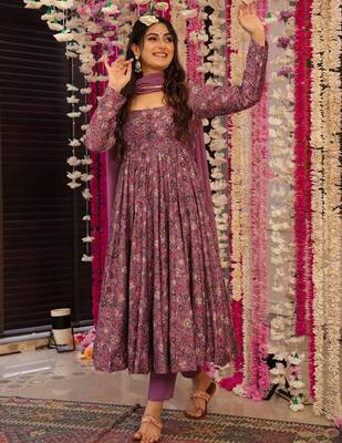 Onion rayon foil print kurta pant set 3