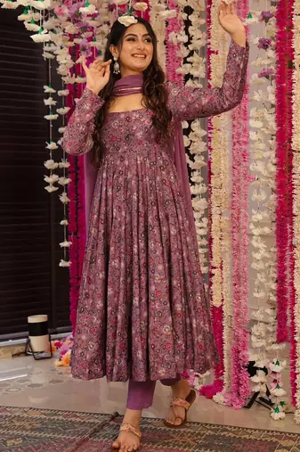 Onion rayon foil print kurta pant set