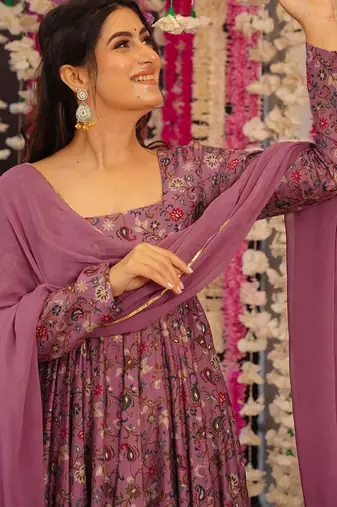 Onion rayon foil print kurta pant set