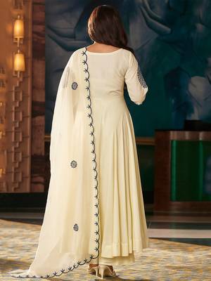 Cream vichitra silk heavy thread embroidery work on sleeve kurta pant set 4