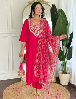 Rani pink viscose blend heavy thread embroidery work with printed dupatta kurta pant set 1