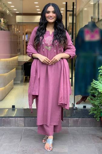 Pink cotton heavy thread embroidery work kurta pant set