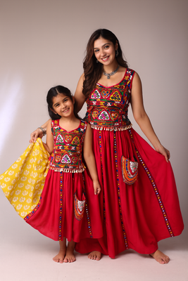 Navratri Mother Daughter Lehenga Set with mirror work 1