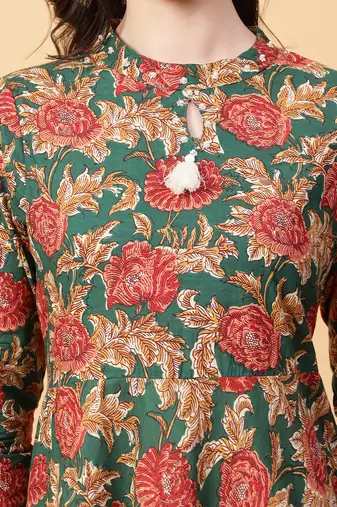Green printed cotton long-kurtis