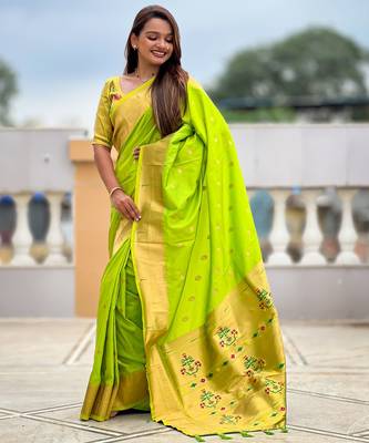 Parrot green paithani silk blend woven jacquard zari ethnic saree 4