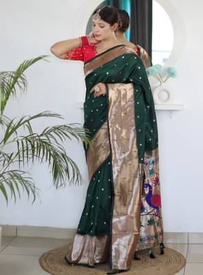 Green paithani silk blend saree with festive looks 1