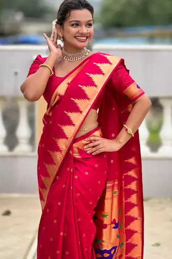 Pink sophisticated paithani silk blend woven jacquard meenakari saree