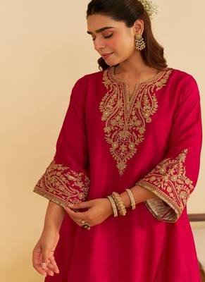 Hot pink embroidered silk kurta set 1