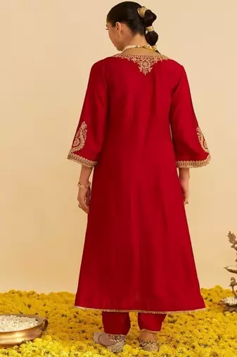Red embroidered silk kurta set