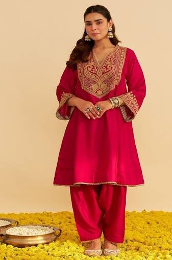 Hot pink embroidered silk kurta set