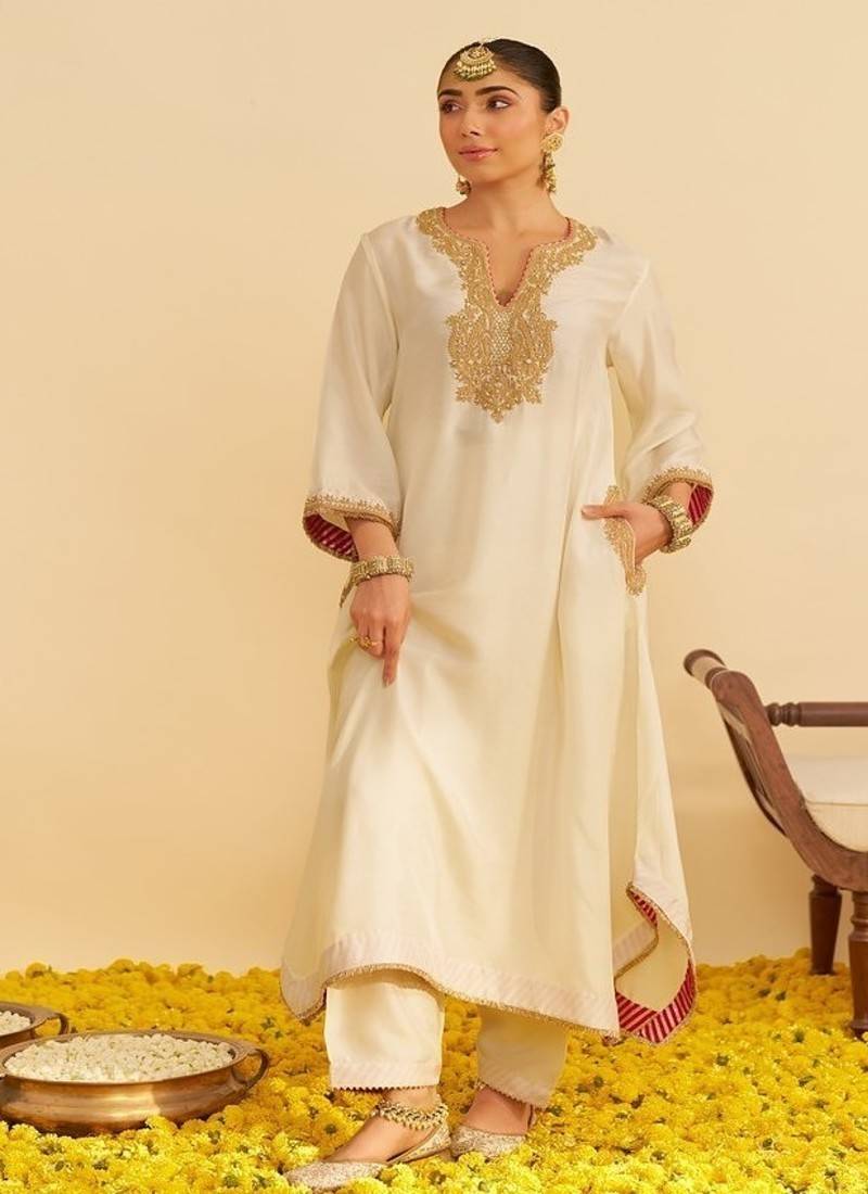 Ivory embroidered silk kurta set