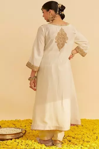 Ivory embroidered silk kurta set