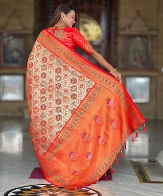 Red kanjivaram silk blend woven graceful partywear saree 2