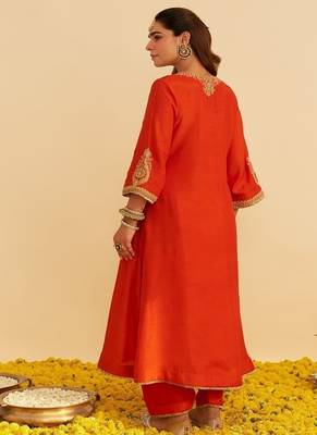 Orange embroidered silk kurta set With Dupatta 4