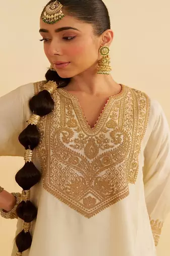 Ivory embroidered silk kurta set With Dupatta