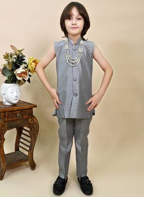 Boys grey silk sequined embroidered wavy motifs sherwani set 5