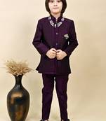 Boys wine silk blend zigzag jacquard embroidered sherwani set