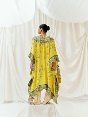 Yellow printed crepe kaftan 5