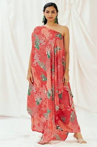 Red printed crepe kaftan