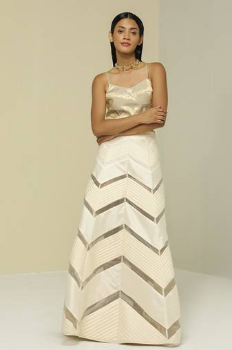 White plain silk jacket set