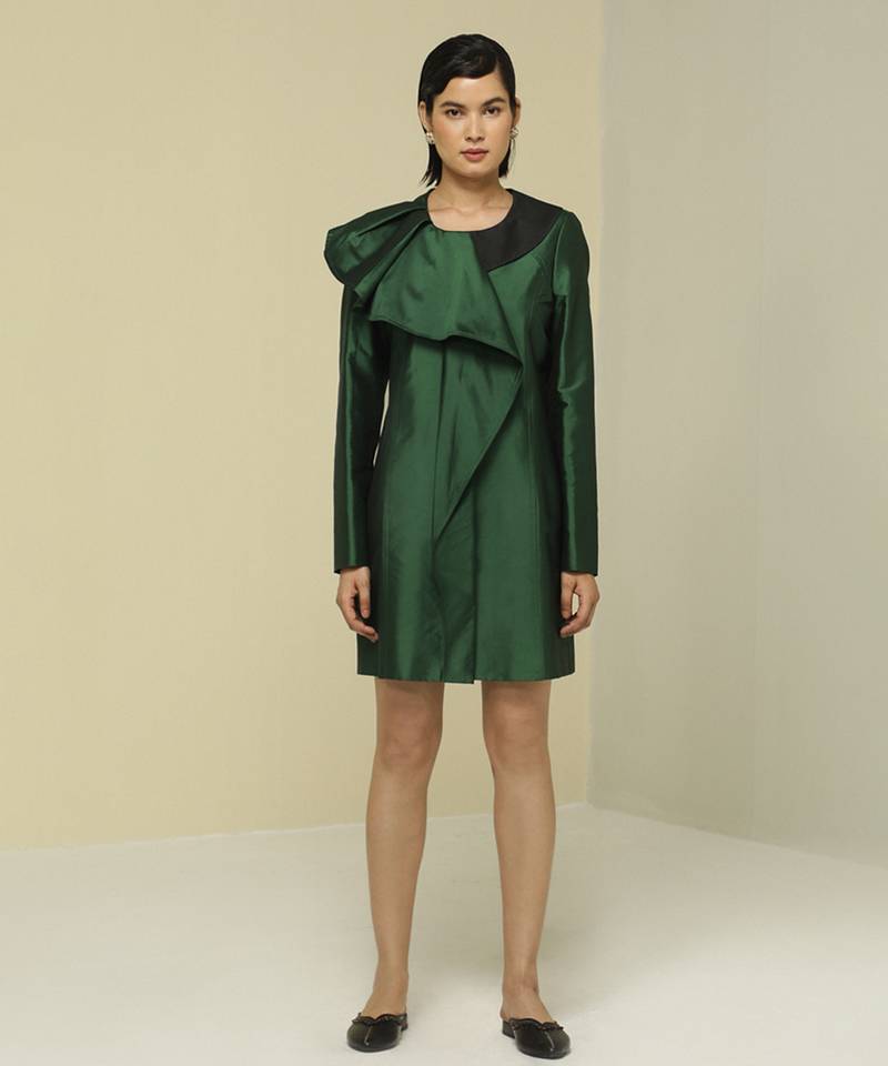 Green plain silk short dress