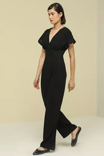 Black plain crepe jumpsuit
