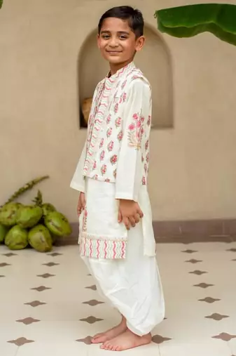 White cotton printed kurta dhoti and jacket for boys