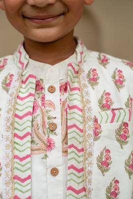 White cotton printed kurta dhoti and jacket for boys 5