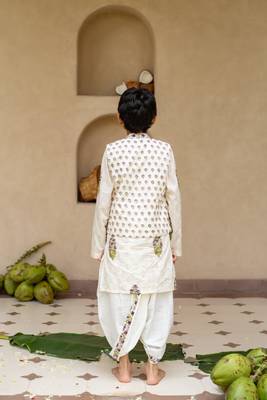 White cotton printed kurta dhoti and jacket for boys 3