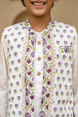 White cotton printed kurta dhoti and jacket for boys 5