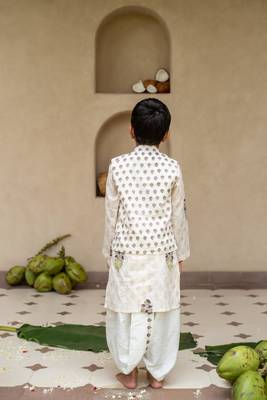 White cotton printed kurta dhoti and jacket for boys 5