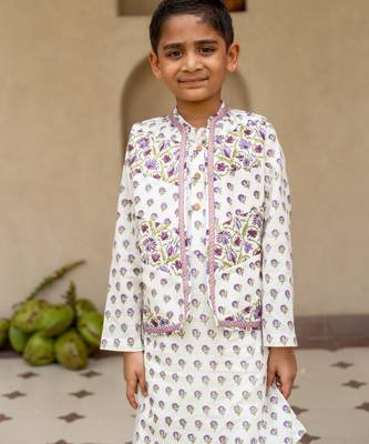 White cotton printed kurta dhoti and jacket for boys 4