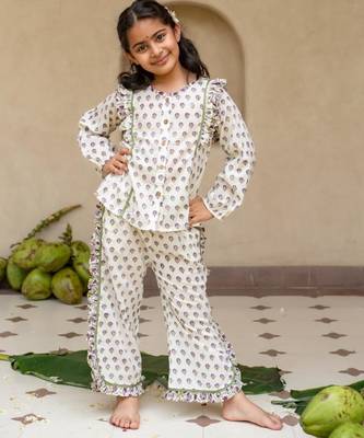 White cotton printed top and pant for girls 1